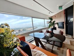 Gateway East (D7), Office #504746571